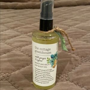 The cottage greenhouse Wild Ginger & Agave Body Oil